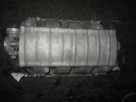 BMW - Intake Manifold THROTTLE BODY   - 7229280